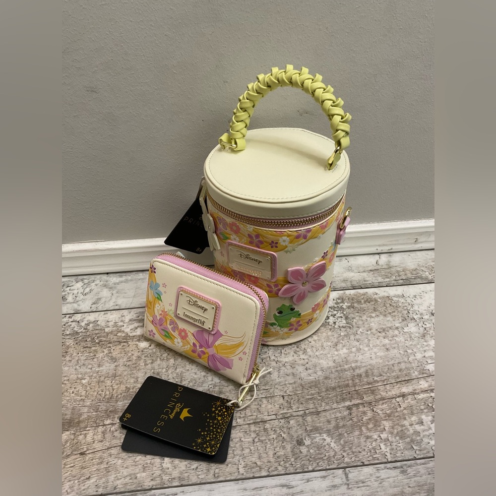 NWT Loungefly Disney Tangled Rapunzel Golden Hair Crossbody Bag & Wallet SET